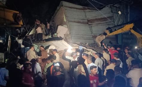 Five-Storey Building Collapses in Indore, Two Dead as Rescue Teams ...