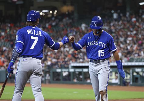 Guardians vs Royals Prediction, Odds, Probable Pitchers, Betting Lines ...