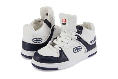 Yekkow Shoes 的图像结果