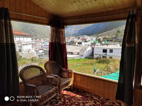 Hotel Badri Villa Resort