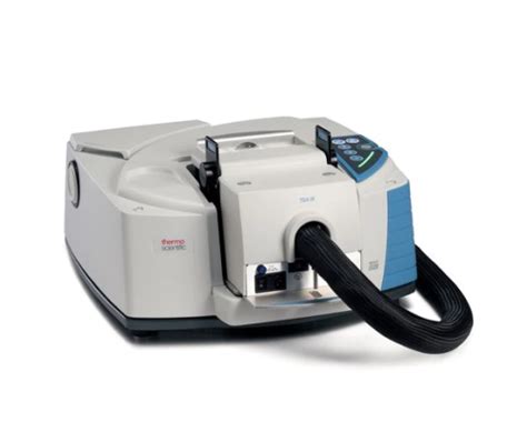 Nicolet iS20 FTIR Spectrometer - Analysis