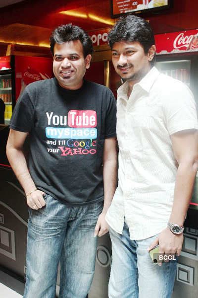 Premgi Amaren and Udhayanidhi at the premiere of the movie 'The Dark ...