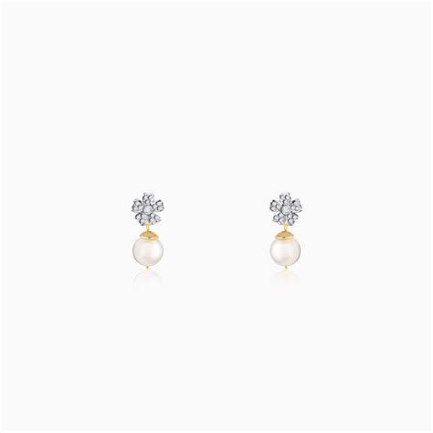 Gold Floral Pearl Diamond Earrings – Heer by GIVA