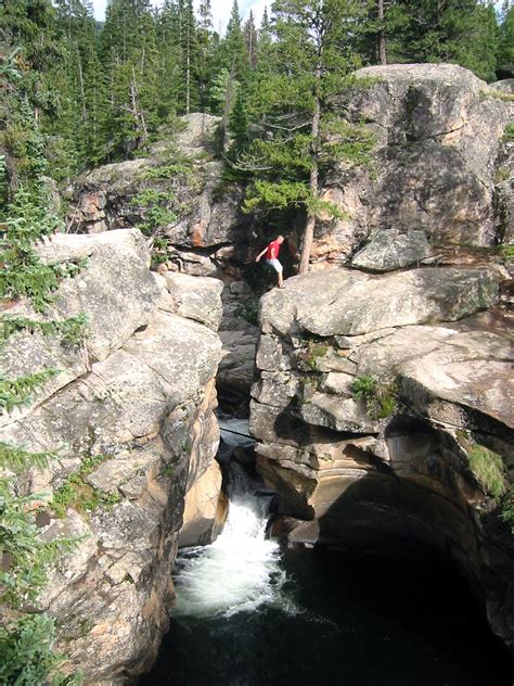 Devil's Punchbowl Swimming Hole - Aspen, CO | Roaring Fork River ...