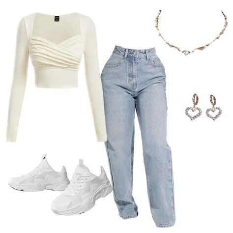 Casual outfit idea | Inverted triangle outfits, Straight leg jeans ...