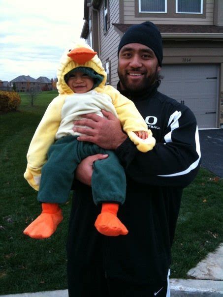 Former Oregon defensive lineman Matt Toeaina's determination leads to ...