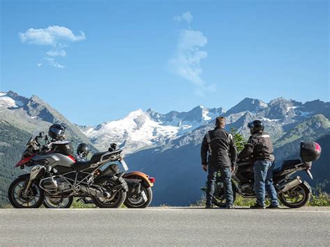 Adventure Touring Motorcycles 的图像结果