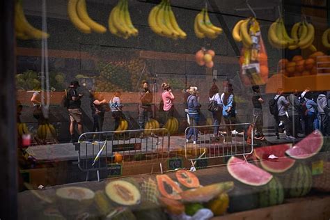 Almost 1.2 million apply for Spain's migrant regularisation scheme ...