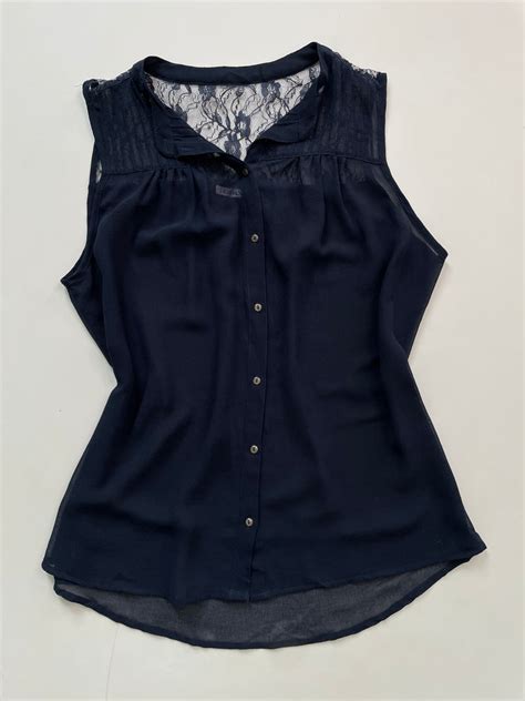 Only Sheer Shirt-Bust 38 – Outdated