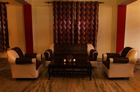 THE WHISPERING PINES HOTEL (Gopalpur) - Hotel Reviews & Photos ...