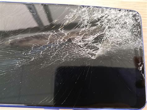 ipad屏幕被摔坏了求换一个多少钱！-屏幕ipadiPad手机