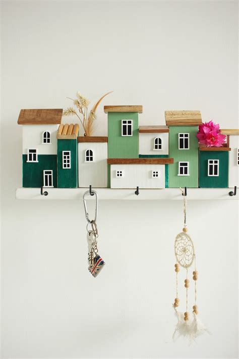 Ivy Row- Key Hanger – NotSoShabby