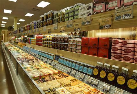 Shoreline Area News: Inside the new Shoreline Trader Joe's - opening Friday