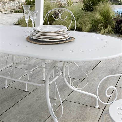 Oval Garden Table Made of Metal