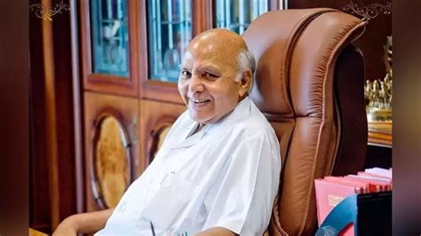 Media baron Ramoji Rao passes away; tributes pour in