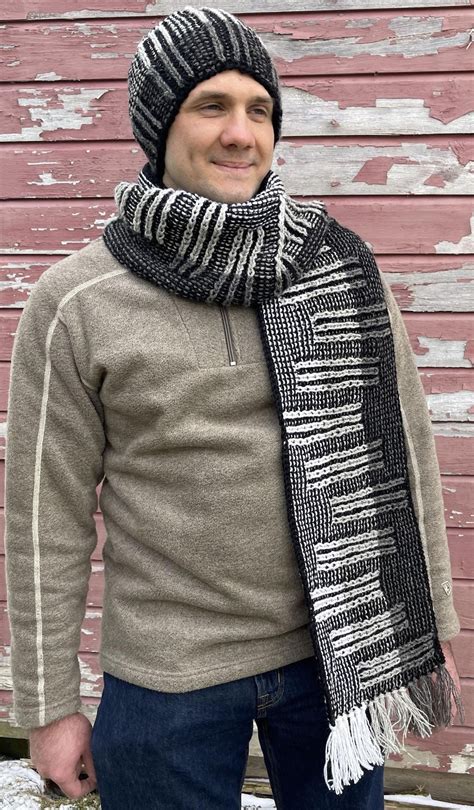 Two-color Wool Brioche Scarf and Matching Hat – Stylish Knitted Gift ...