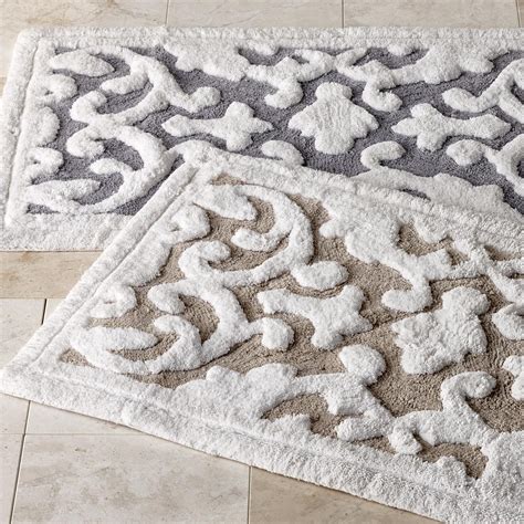 Luxury Bath Rug at Nicole Alarcon blog