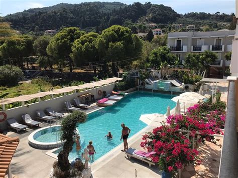 INIOHOS ZANTE HOTEL & SUITES (Argassi, Zakynthos, Ionian Islands) - Inn ...