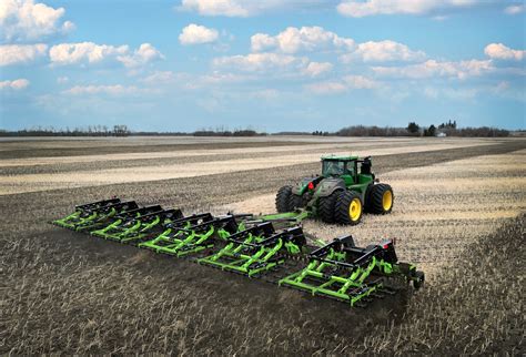 THX-360 36' and the THX-600 60' Till Harrows - Schulte Industries