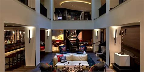 Portland Hotels | Top Hotels in Portland, Oregon by IHG
