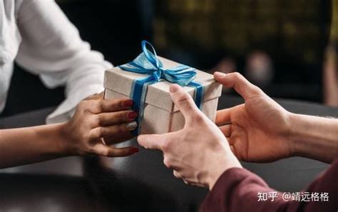 不过节送什么礼物最新素材