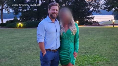 Former MLB player Chase Childers dies after rescuing family on South ...