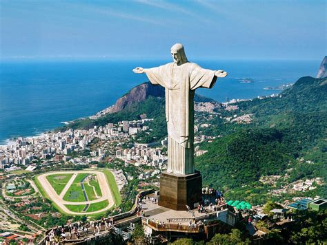 10 Fantastic Sights You Have To See In Rio de Janeiro, Brazil - Hand ...