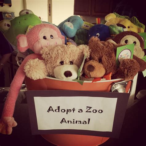 Adopt a zoo stuffed animal! Zoo theme birthday party | Party Time ...