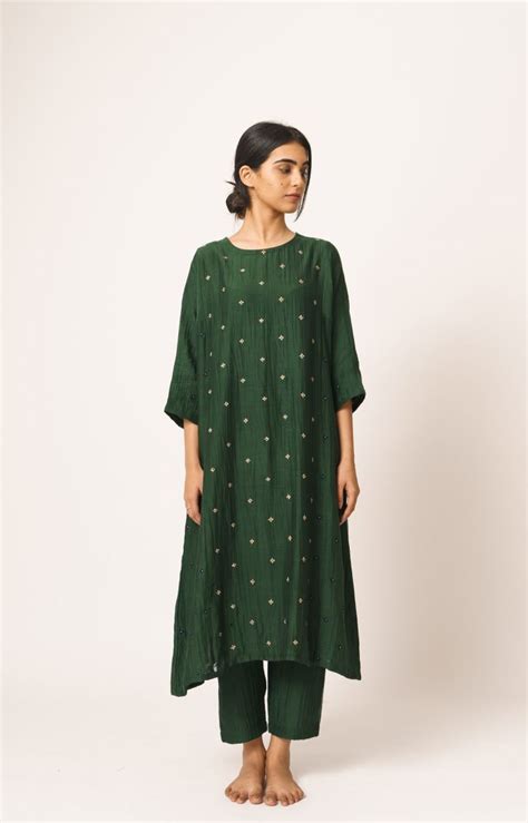 Buy - Place The Dot Emerald green kurta set | Elan Store