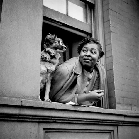 Photos of Harlem in 1943 by the iconic photographer Gordon Parks ...