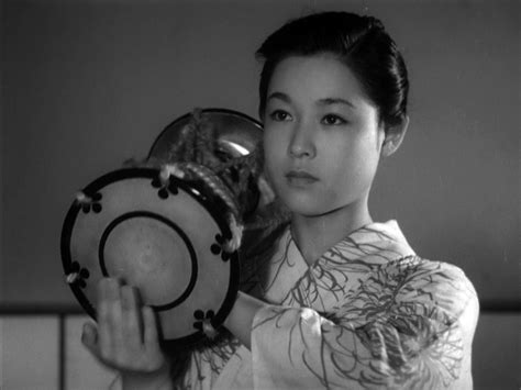 這些能叫奶奶的日本女演員，年輕時用美貌驚艷了整個昭和時光！ - 每日頭條