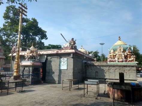 Irumbai Shri Maha Kaleshwar Siva Temple - Tripopola
