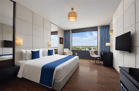 Deluxe King Room | Stay in Indore | Essentia Luxury Hotel
