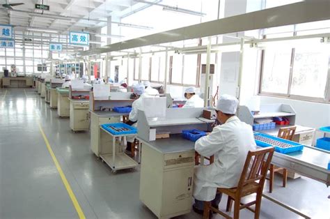 Production Line Work 的图像结果