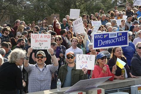 Fears of Social Security cuts prompt outcry at congressional town halls ...