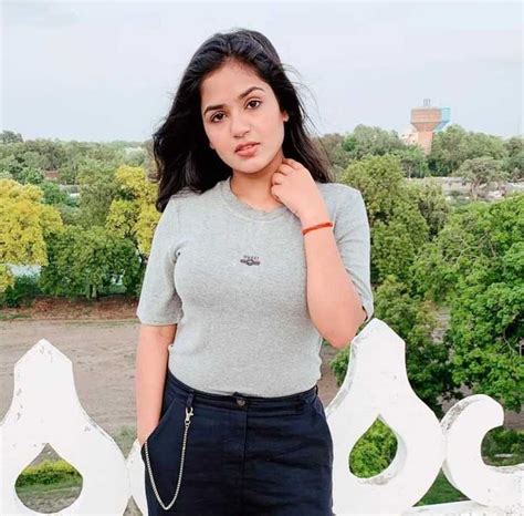 Diksha Tiwari TV Artist | Biography Age Birthday