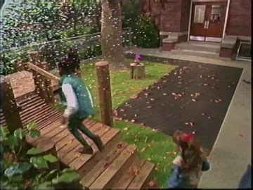 Barney Alphabet Zoo Version Demo Part 的图像结果