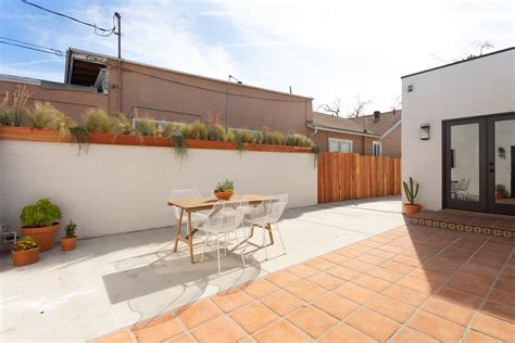 Photo 16 of 18 in Marvelous Modern Spanish by Julian Porcino - Dwell