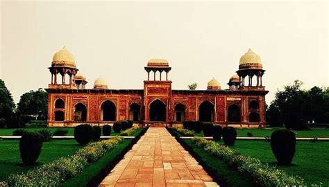 Mariam’s Tomb Tour To Witness The Royalty Of Mughals In 2025