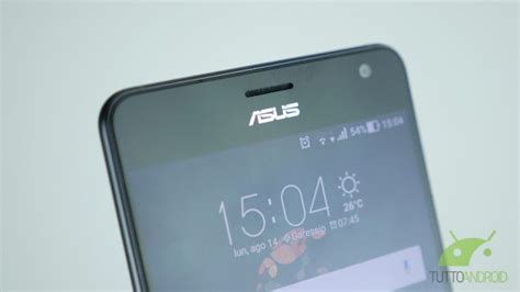ASUS X018D spunta su GFXBench con display 18:9