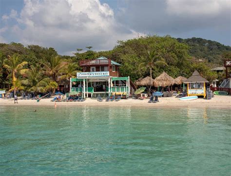 Roatan Beaches and Parks - A Honduras Island Paradise