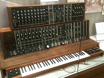 Electronics in rock music - Wikipedia