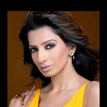 Hansa Singh Movie Artist - Birthday,Age,Boyfriend,Biography