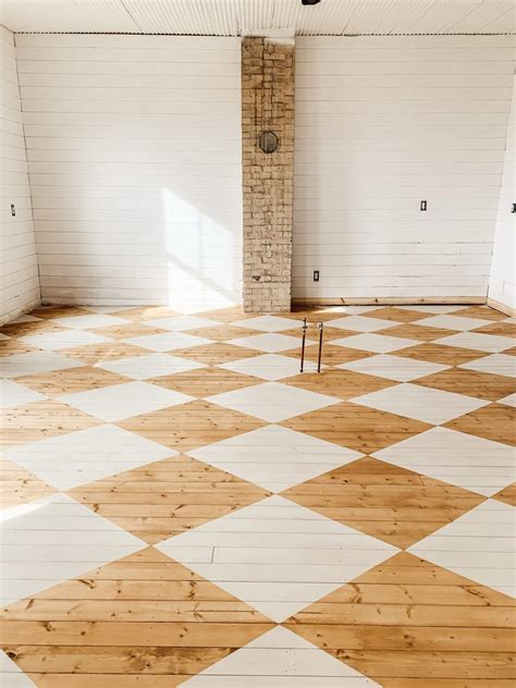 15 PAINTED FLOORS ideas | painted floors, painted wood floors, painted ...