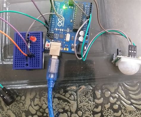 Motion Detector Using Arduino 的图像结果