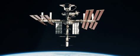 国际空间站绕地球一周需要多久(国际空间站一天绕地球几圈)-参考网