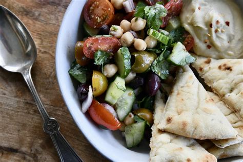 Greek Salad With Hummus and Naan Bread — Crazy Blonde Life
