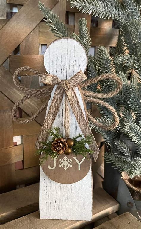 Pin by joe larkin on Christmas new stuff | Christmas wood crafts ...