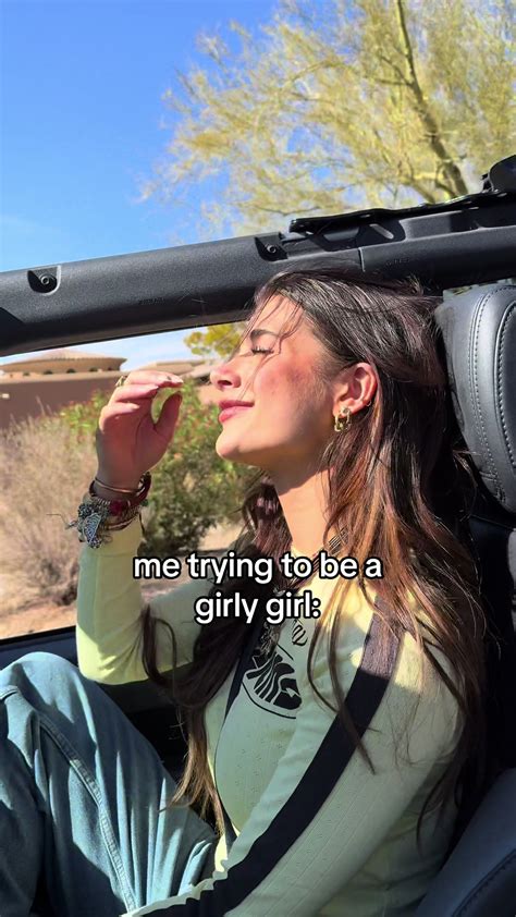 🦄 @realburnttoasthehe - Ari - TikTok