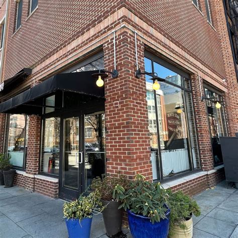 The Best Spots to Dine Solo in Hoboken + Jersey City - Hoboken Girl